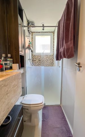 Apartamento à venda com 64m², 2 quartos e 1 vaga Apartamento à venda com 64m², 2 quartos e 1 vagaBanheiro
