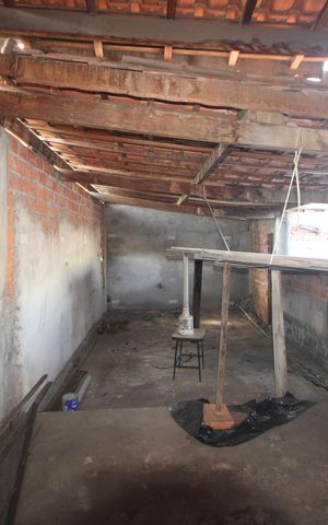 Casa à venda com 110m², 3 quartos e 1 vagaÁrea de Serviço