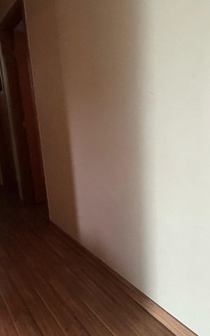 Casa à venda com 250m², 3 quartos e 2 vagas Casa à venda com 250m², 3 quartos e 2 vagasCorredor
