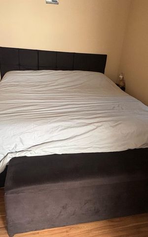 Casa à venda com 250m², 3 quartos e 2 vagas Casa à venda com 250m², 3 quartos e 2 vagasQuarto 1