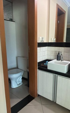 Casa à venda com 250m², 3 quartos e 2 vagas Casa à venda com 250m², 3 quartos e 2 vagasLavabo