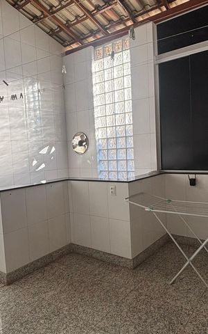 Casa à venda com 250m², 3 quartos e 2 vagas Casa à venda com 250m², 3 quartos e 2 vagasÁrea de Serviço