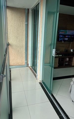 Casa à venda com 250m², 3 quartos e 2 vagas Casa à venda com 250m², 3 quartos e 2 vagasVaranda da Sala