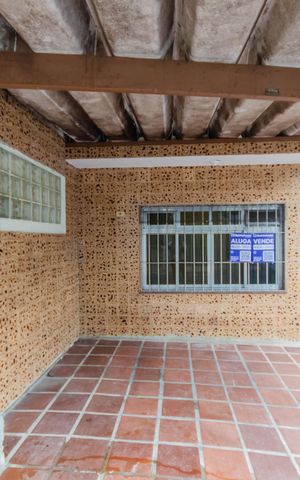 Casa à venda com 160m², 3 quartos e 1 vaga Casa à venda com 160m², 3 quartos e 1 vagaGaragem