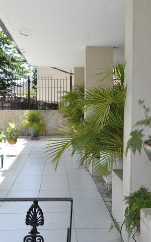 Apartamento à venda com 75m², 2 quartos e sem vagaFachada