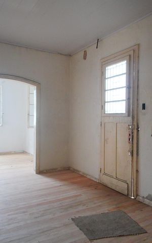 Casa para alugar com 180m², 2 quartos e 3 vagasSala