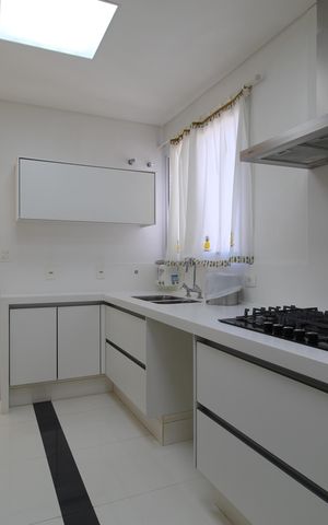 Apartamento à venda com 234m², 3 quartos e 4 vagasCozinha