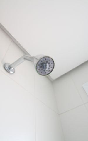 Apartamento para alugar com 86m², 2 quartos e 2 vagasBanheiro do Quarto 1