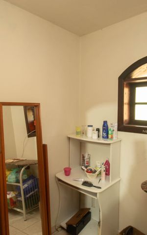 Casa à venda com 510m², 5 quartos e 6 vagas Casa à venda com 510m², 5 quartos e 6 vagasCloset da suíte 3