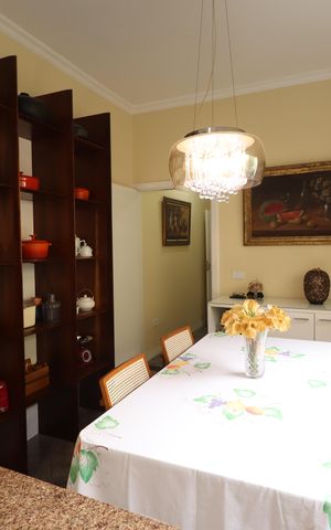Casa à venda com 235m², 3 quartos e 2 vagasSala de Jantar