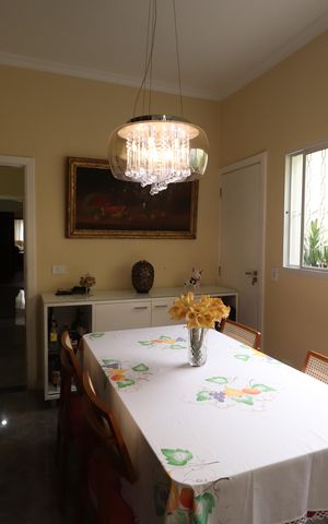 Casa à venda com 235m², 3 quartos e 2 vagasSala de Jantar