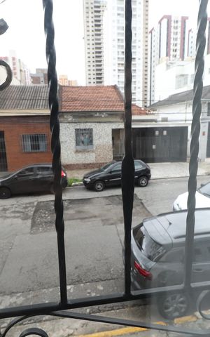 Casa à venda com 235m², 3 quartos e 2 vagasSala de TV