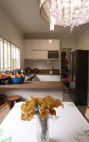 Casa à venda com 235m², 3 quartos e 2 vagasSala de Jantar