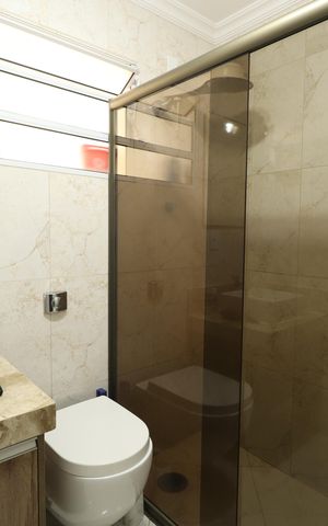 Casa à venda com 235m², 3 quartos e 2 vagasBanheiro 2