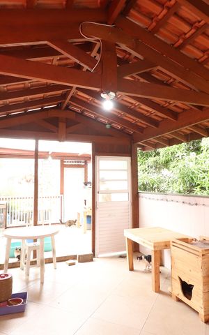 Casa à venda com 235m², 3 quartos e 2 vagasTerraço 1