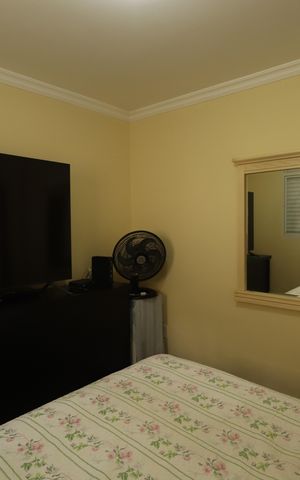 Casa à venda com 235m², 3 quartos e 2 vagasQuarto 2