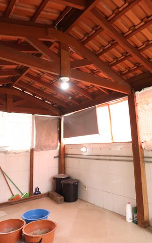 Casa à venda com 235m², 3 quartos e 2 vagasTerraço 1