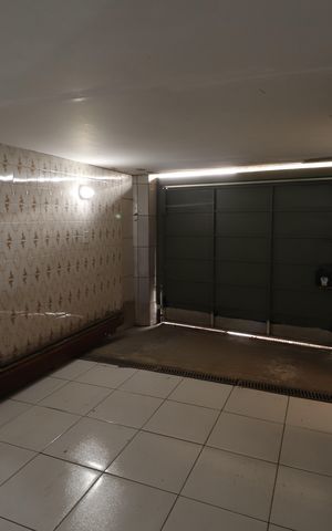Casa à venda com 235m², 3 quartos e 2 vagasGaragem