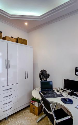 Casa à venda com 200m², 3 quartos e 3 vagasQuarto 1