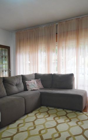 Casa à venda com 400m², 3 quartos e 4 vagasSala