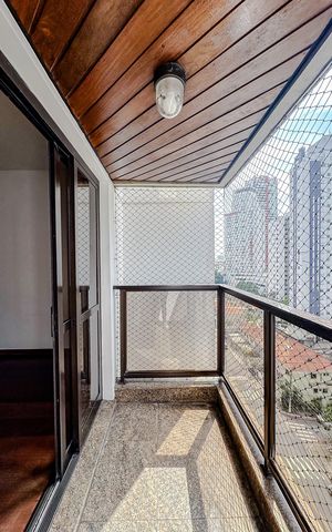 Apartamento à venda com 130m², 3 quartos e 2 vagasVaranda da Sala