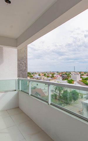 Apartamento à venda com 74m², 2 quartos e 1 vaga Apartamento à venda com 74m², 2 quartos e 1 vagaVaranda - Sala