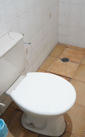 Casa à venda com 400m², 6 quartos e 2 vagasBanheiro 2