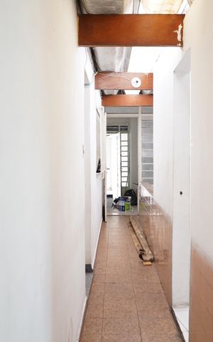 Casa à venda com 400m², 6 quartos e 2 vagasCorredor