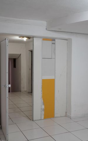 Casa à venda com 400m², 6 quartos e 2 vagasQuarto 6