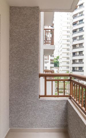 Apartamento à venda com 27m², 1 quarto e sem vaga Apartamento à venda com 27m², 1 quarto e sem vagaVaranda