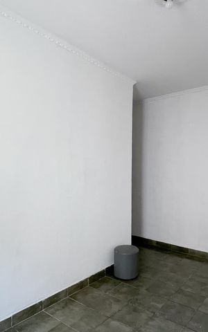 Casa à venda com 220m², 4 quartos e 5 vagas Casa à venda com 220m², 4 quartos e 5 vagasQuarto 1