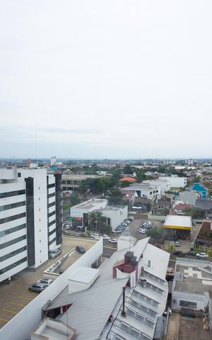 Apartamento para alugar com 400m², 3 quartos e 1 vaga Apartamento para alugar com 400m², 3 quartos e 1 vagaVista/Área comum