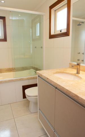 Apartamento para alugar com 400m², 3 quartos e 1 vaga Apartamento para alugar com 400m², 3 quartos e 1 vagaBanheiro/Suíte