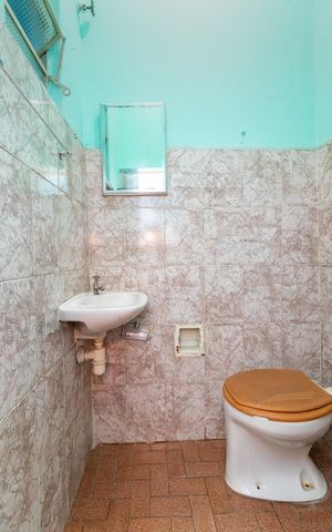 Casa à venda com 100m², 3 quartos e 4 vagasBanheiro da Suíte