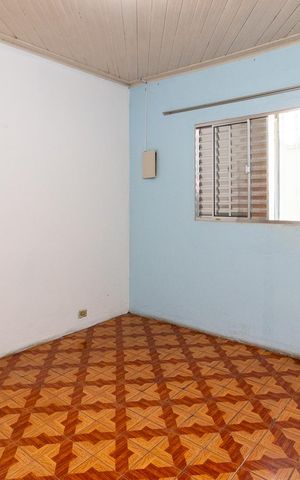 Casa à venda com 100m², 3 quartos e 4 vagasQuarto 2