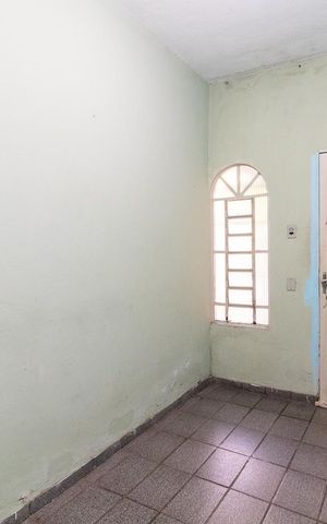 Casa à venda com 100m², 3 quartos e 4 vagasSuíte