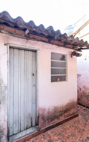 Casa à venda com 100m², 3 quartos e 4 vagasEdícula