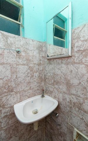 Casa à venda com 100m², 3 quartos e 4 vagasBanheiro da Suíte