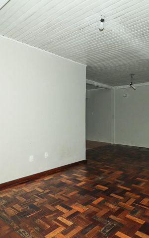 Casa à venda com 270m², 7 quartos e 2 vagasSala