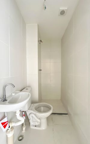 Apartamento à venda com 33m², 2 quartos e sem vaga Apartamento à venda com 33m², 2 quartos e sem vagaBanheiro
