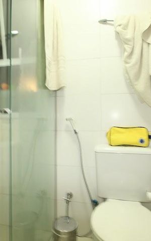 Apartamento à venda com 102m², 3 quartos e 3 vagasBanheiro 