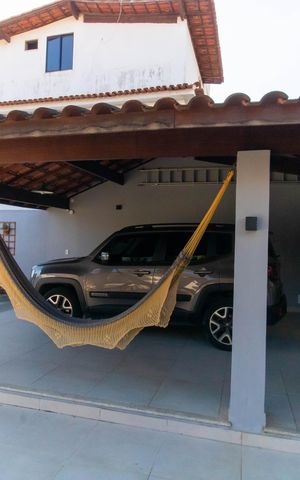 Casa à venda com 240m², 3 quartos e 4 vagas Casa à venda com 240m², 3 quartos e 4 vagasGaragem