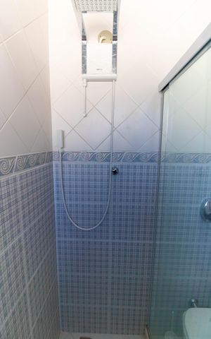 Casa à venda com 240m², 3 quartos e 4 vagas Casa à venda com 240m², 3 quartos e 4 vagasBanheiro da Suíte 1