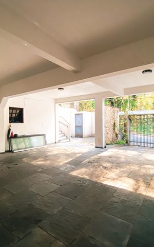 Apartamento à venda com 650m², 4 quartos e 4 vagas Apartamento à venda com 650m², 4 quartos e 4 vagasGaragem