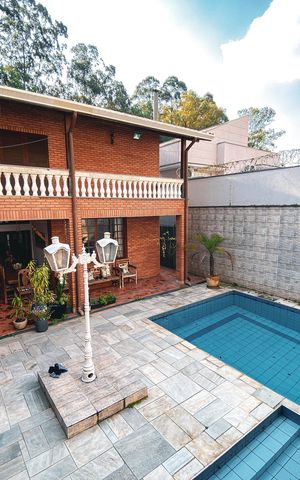 Apartamento à venda com 650m², 4 quartos e 4 vagas Apartamento à venda com 650m², 4 quartos e 4 vagasVista da varanda