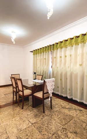 Apartamento à venda com 650m², 4 quartos e 4 vagas Apartamento à venda com 650m², 4 quartos e 4 vagasSala de Jantar