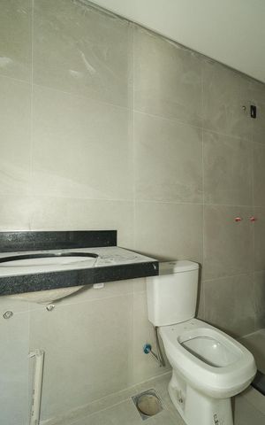 Apartamento à venda com 102m², 2 quartos e 2 vagasBanheiro