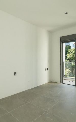 Apartamento à venda com 102m², 2 quartos e 2 vagasSuíte