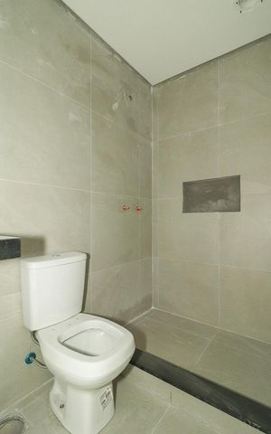 Apartamento à venda com 102m², 2 quartos e 2 vagasBanheiro da Suíte
