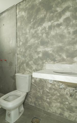 Apartamento à venda com 146m², 2 quartos e 2 vagasBanheiro da Suíte 2